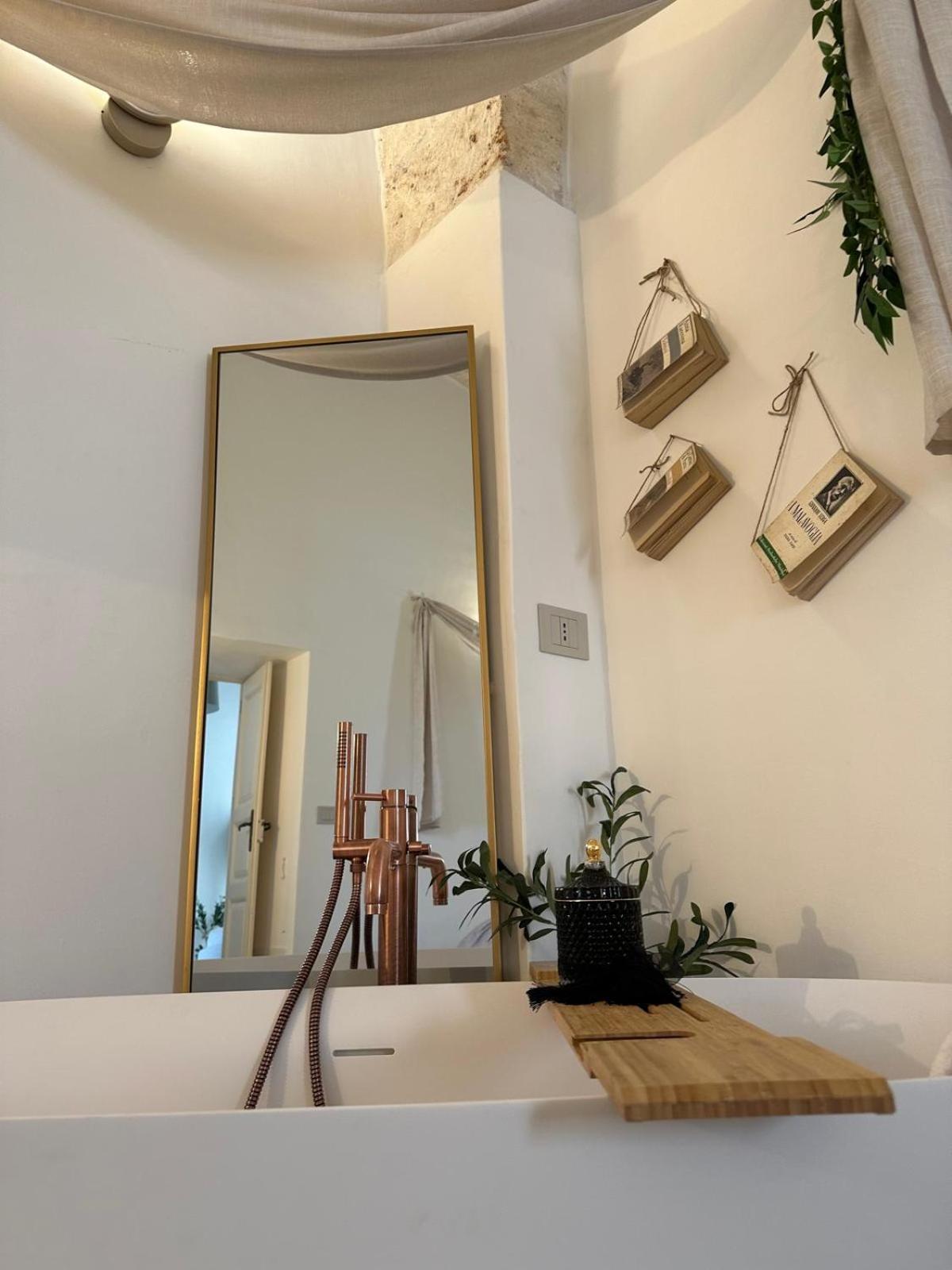 Suite Sami Charming Home Остуни Экстерьер фото