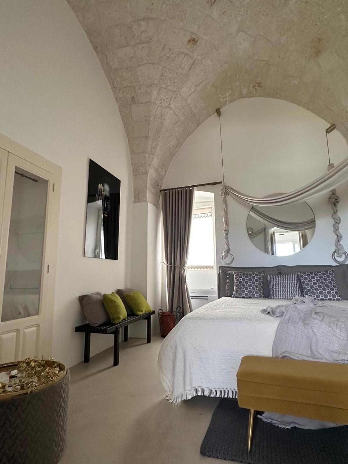 Suite Sami Charming Home Остуни Экстерьер фото